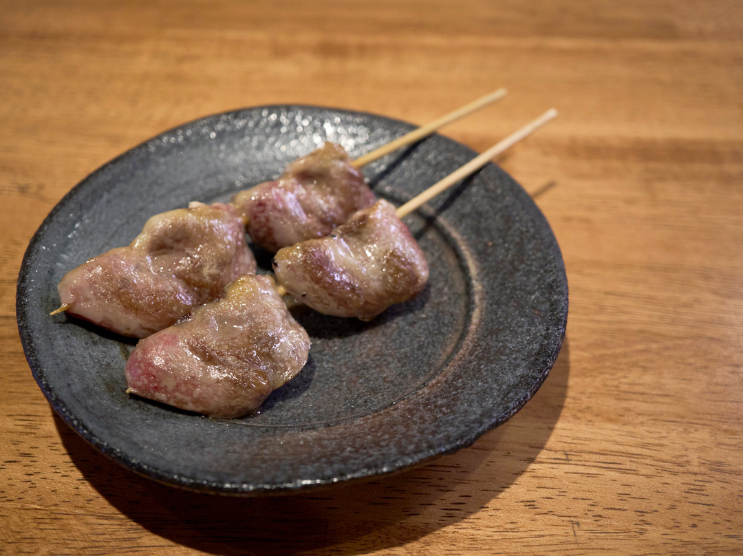 ステーキと串焼きの店 をにくぽん
