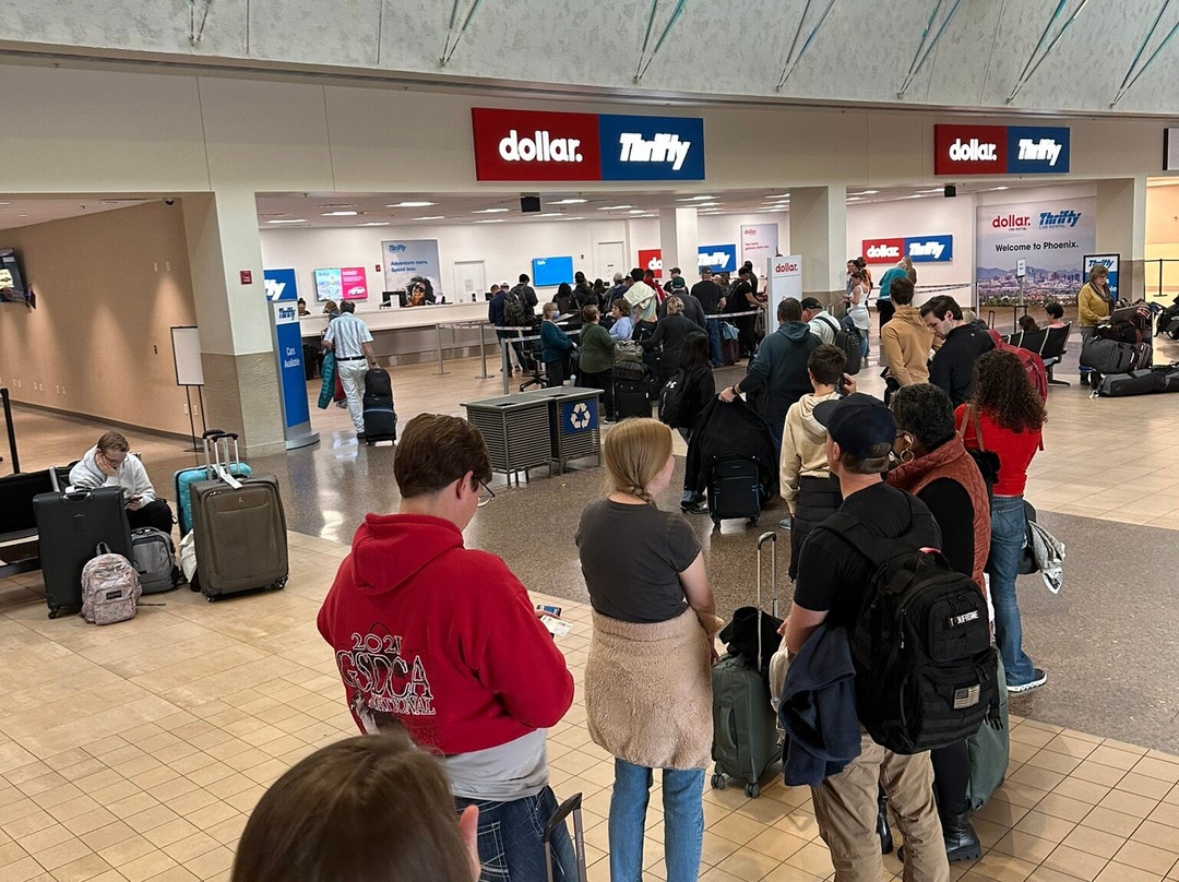 Dollar Car Rental-凤凰城必去景点