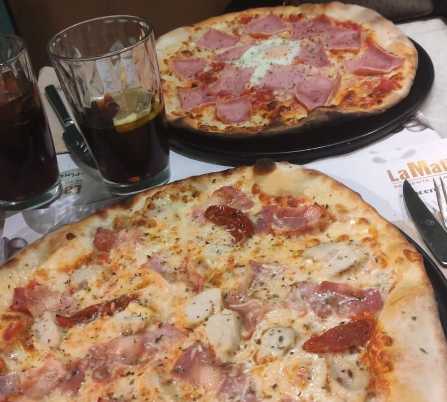 La Mafia Se Sienta A La Mesa