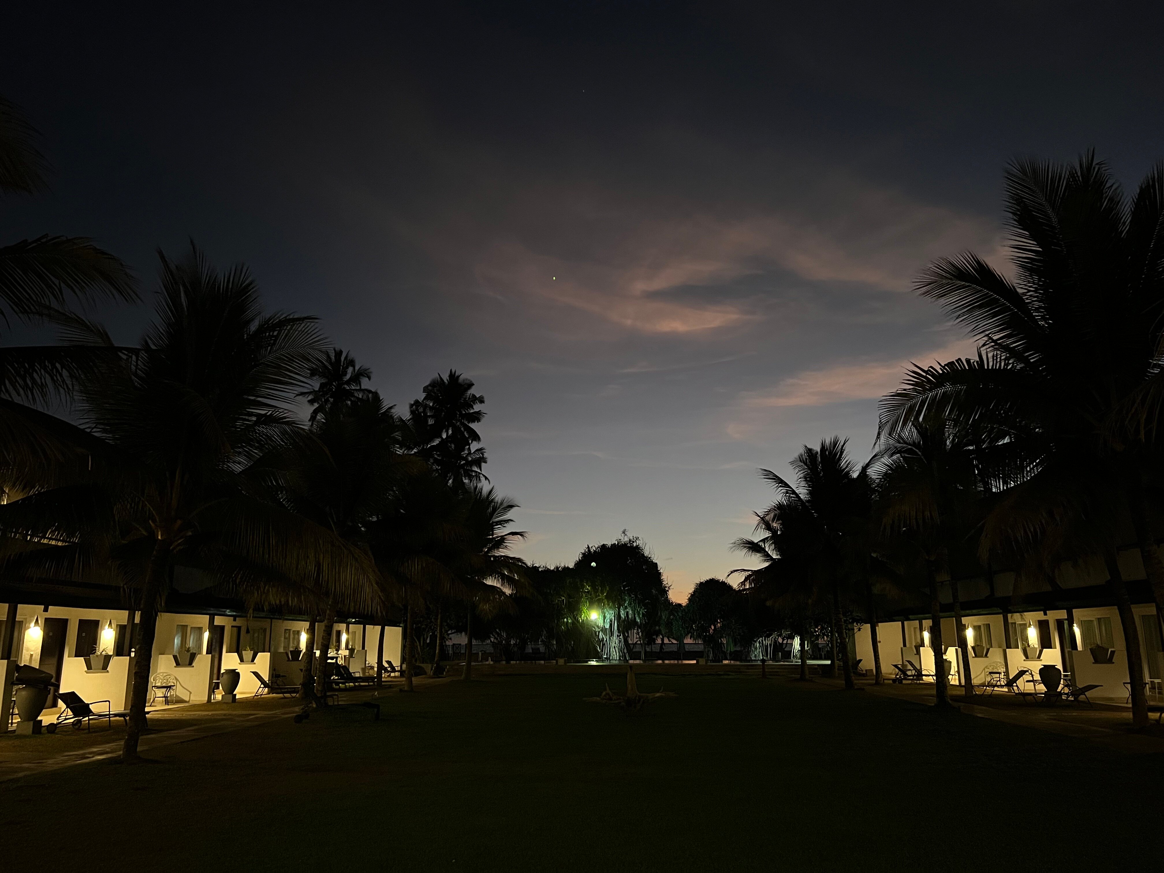 Coco Royal Beach Resort Pvt Ltd-官方