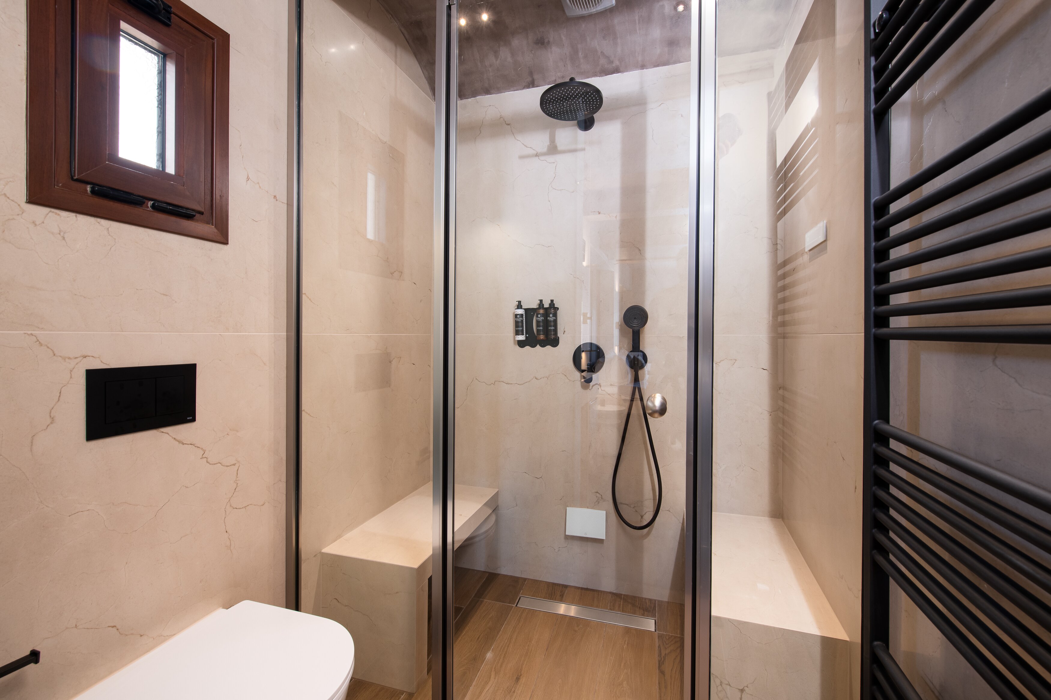 Tsikeli Boutique Hotel Meteora-浴室