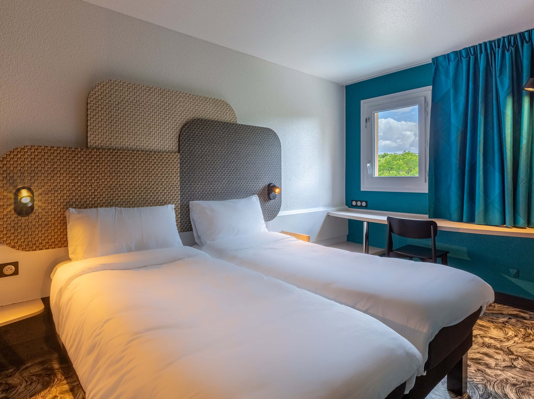 B&B HOTEL Chartres Centre Cathédrale主图