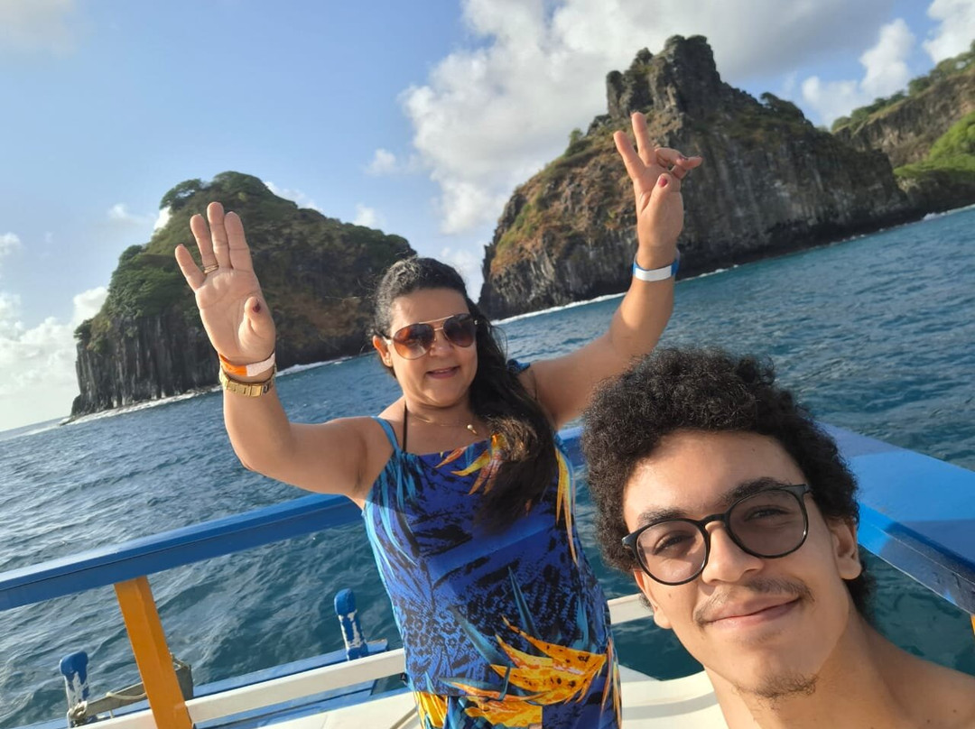 Porto de Santo Antonio Beach-费尔南多-迪诺罗尼亚群岛必去景点