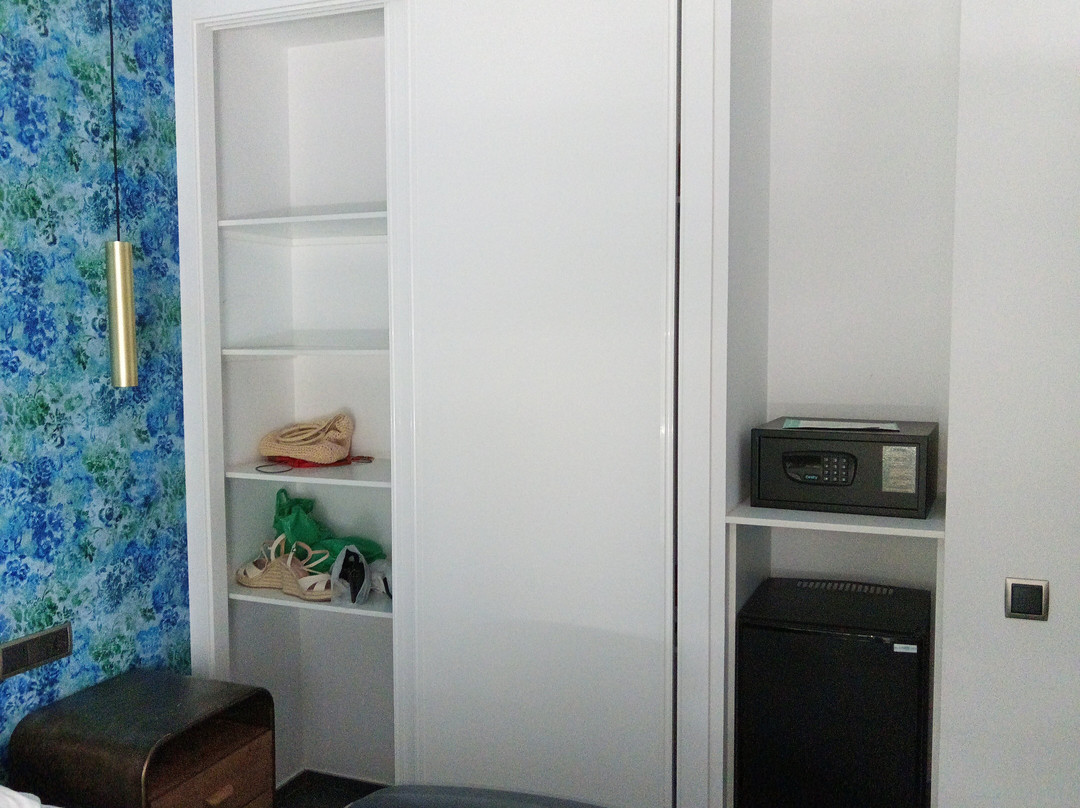 阿迪亚法酒店主图