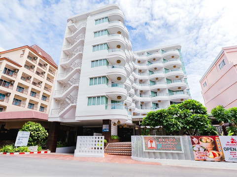 A-One Pattaya Beach Resort