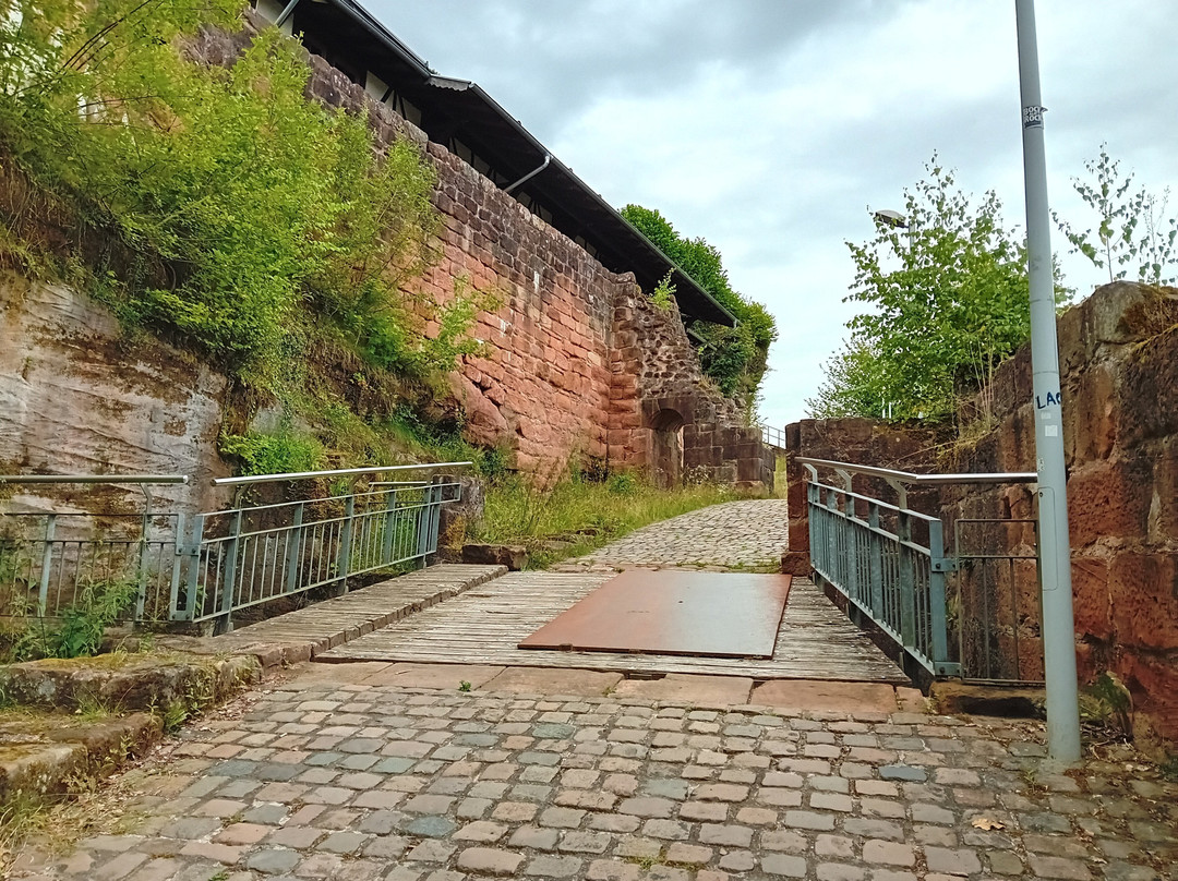 Lemberg Castle-Lemberg必去景点