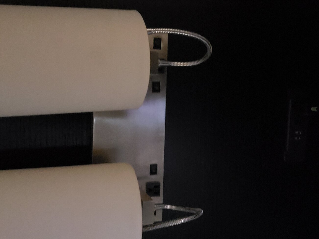 大学凯富酒店主图