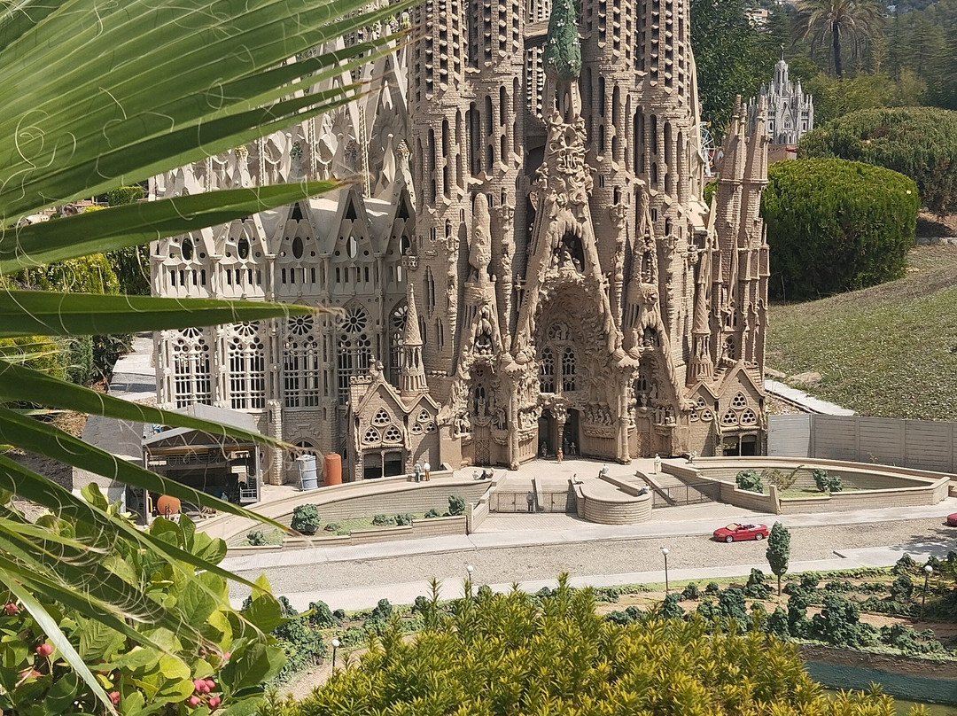 Catalunya en Miniatura-托雷利亚斯-德略布雷加特必去景点