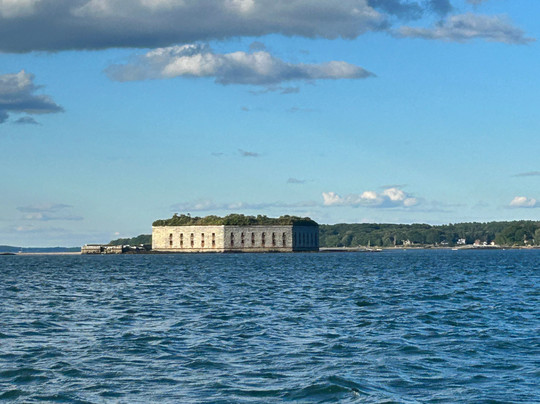 Boomerang Yacht Charters