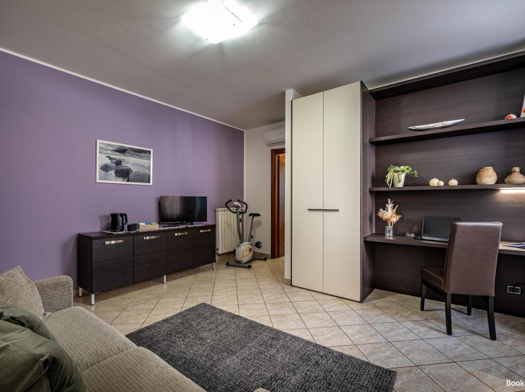 Arianna Apartment主图