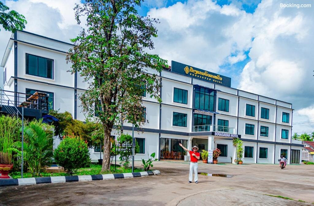 Bouasavan Hotel and Graden