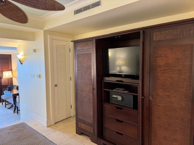 维诺海滩金普敦水疗酒店主图