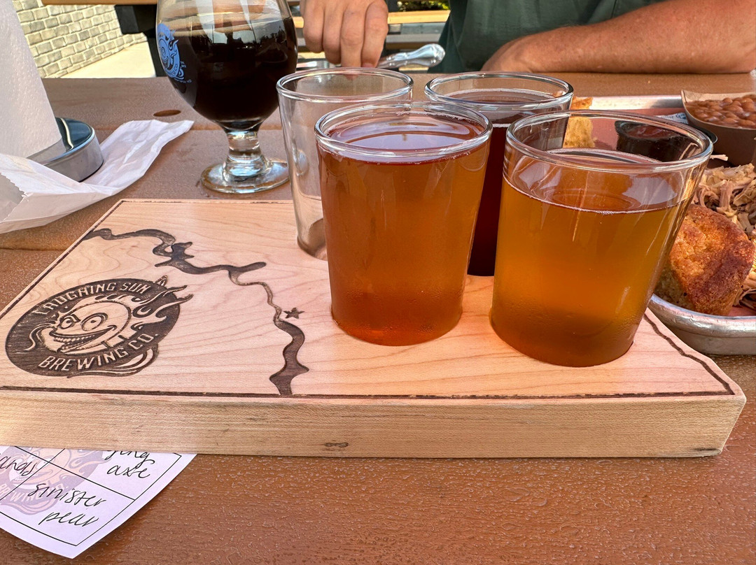 Laughing Sun Brewing Co.景点图片