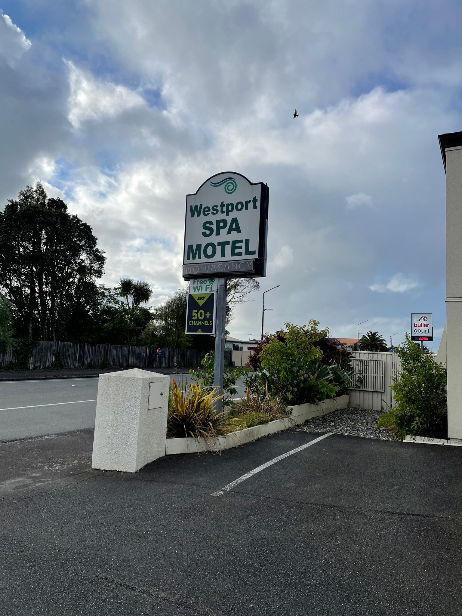 Westport Spa Motel-官方