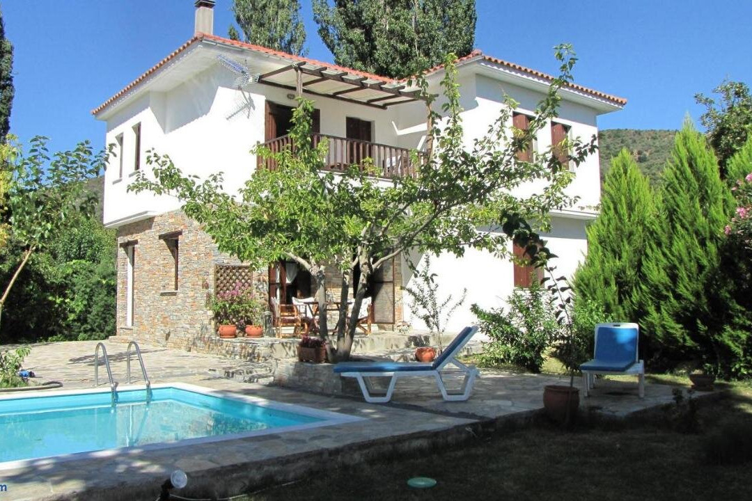 El Villa Pelion