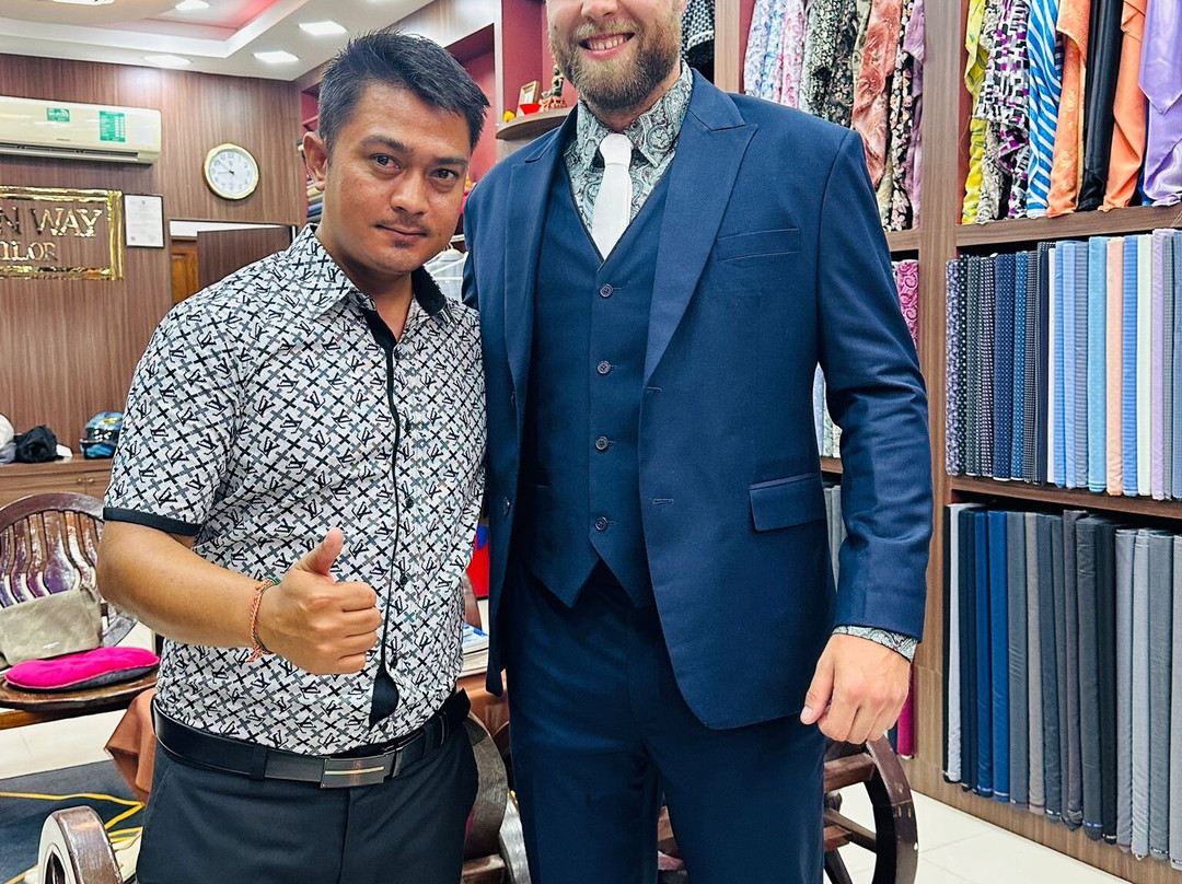 New Fashionway Khaolak Tailors景点图片
