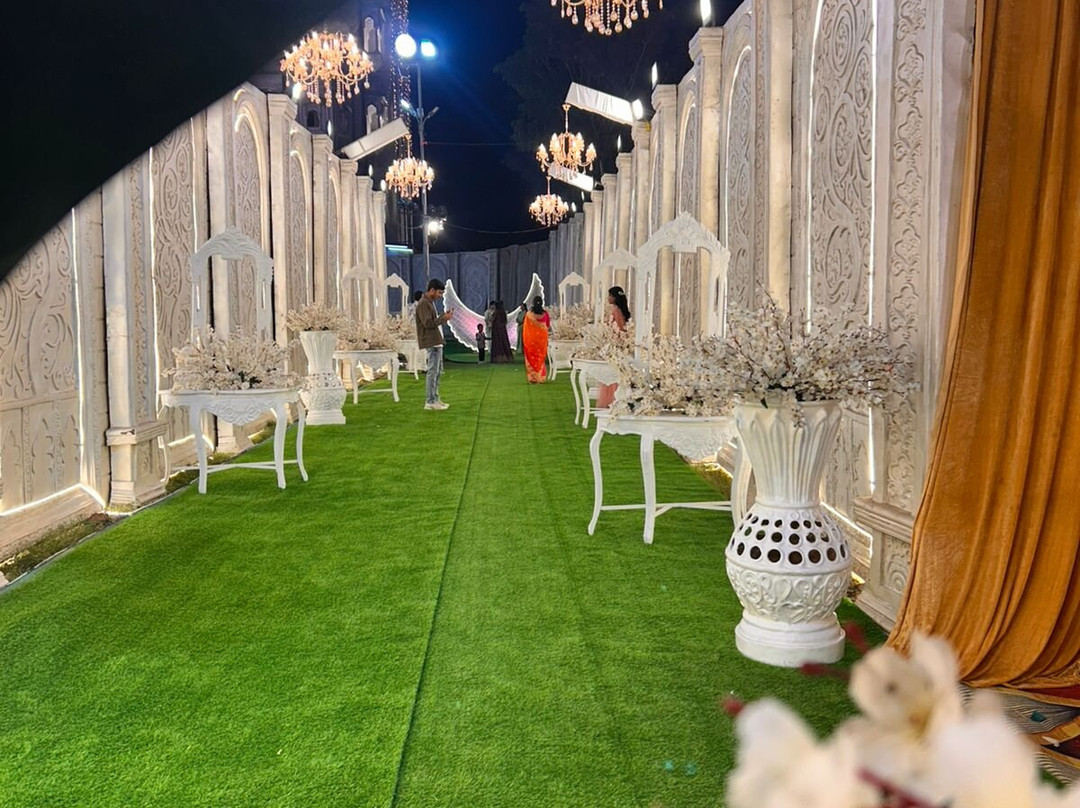 The Grand Rajwada主图