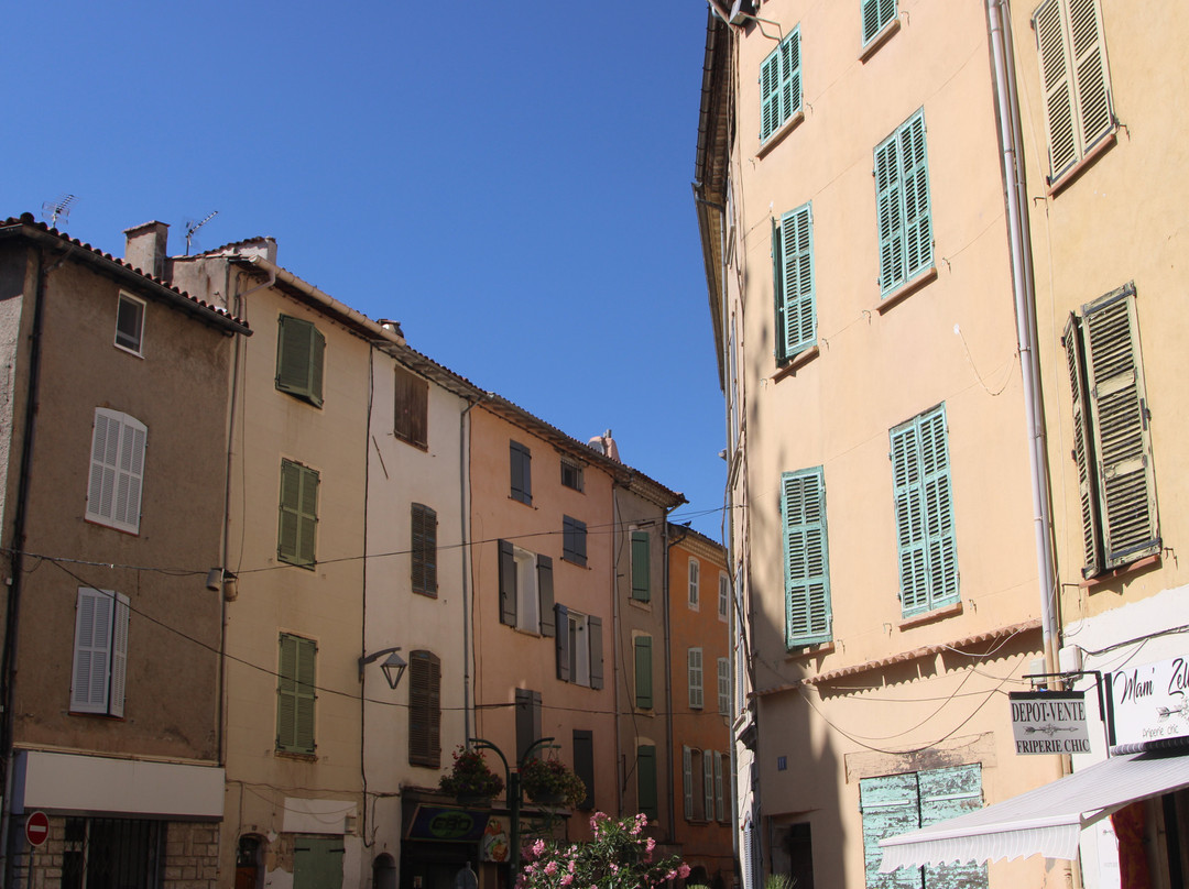 Centre Vile Saint-Maximin-la-Sainte-Baume