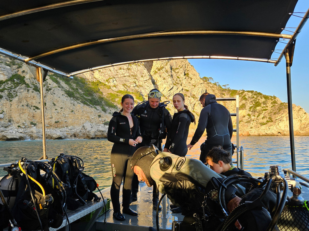 Mega Dive - Actividades Turisticas-塞新布拉必去景点