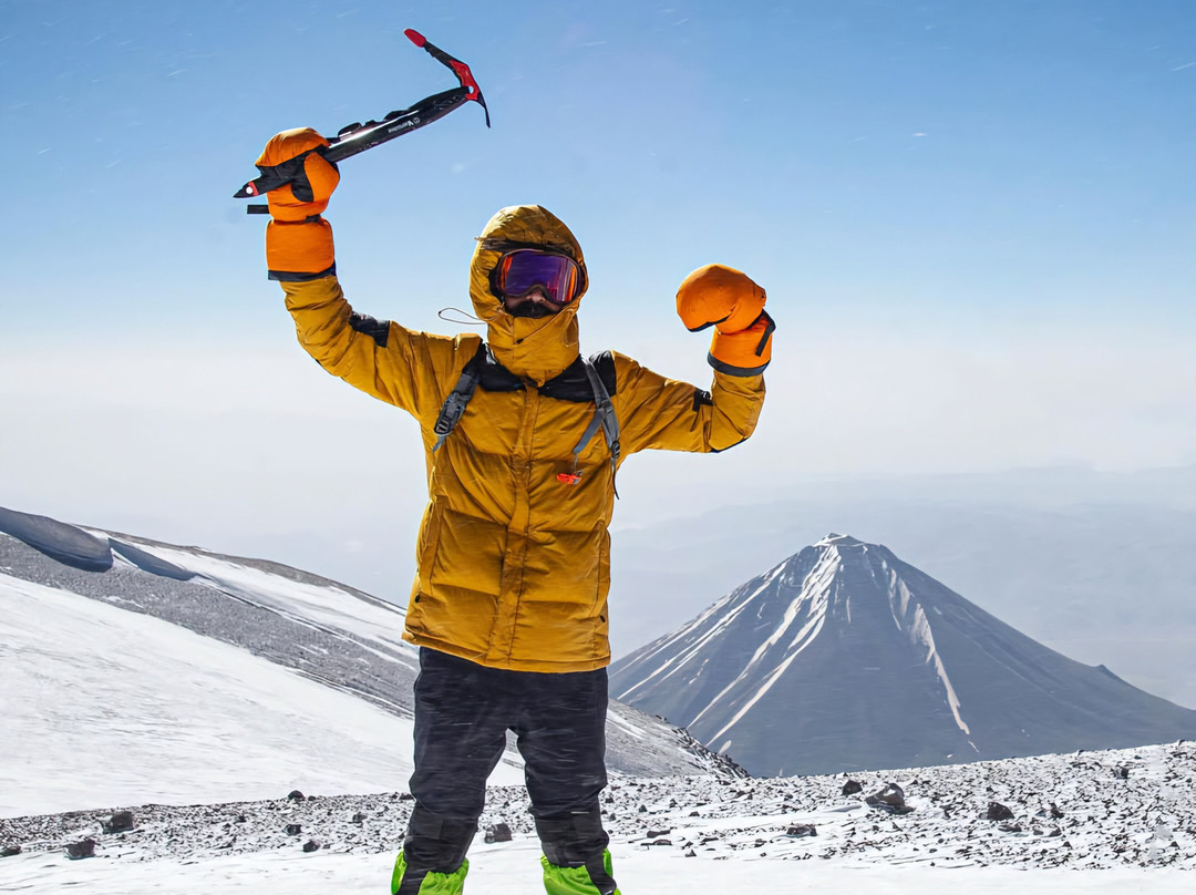 Mount Ararat Trek Tour景点图片
