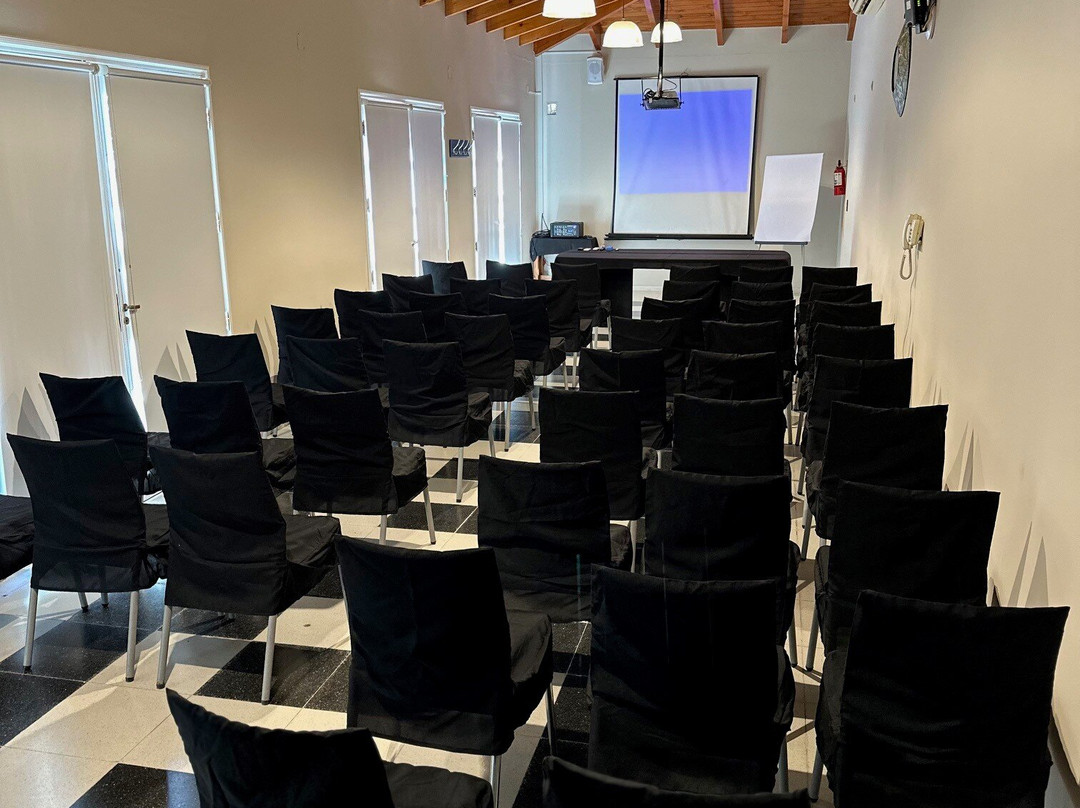 Garden House Hotel主图