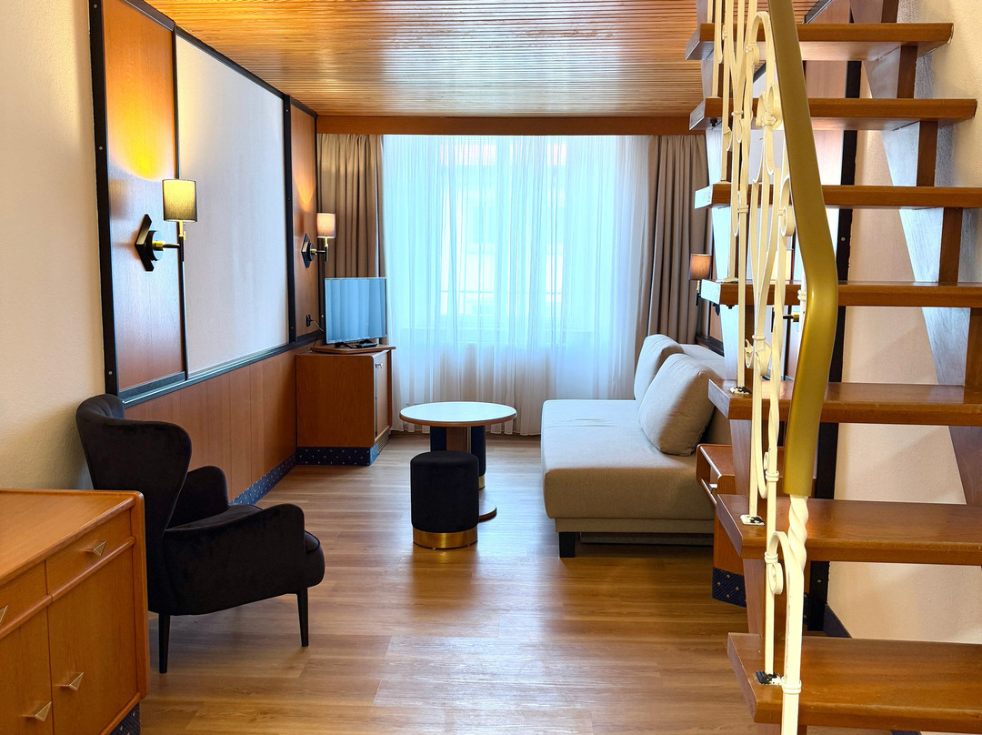 Hotel Goldener Hirsch主图