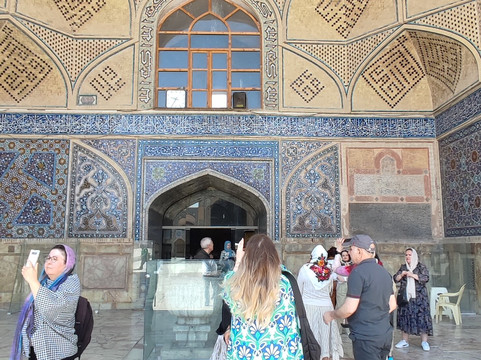 Chapar Persian Travel-德黑兰必去景点