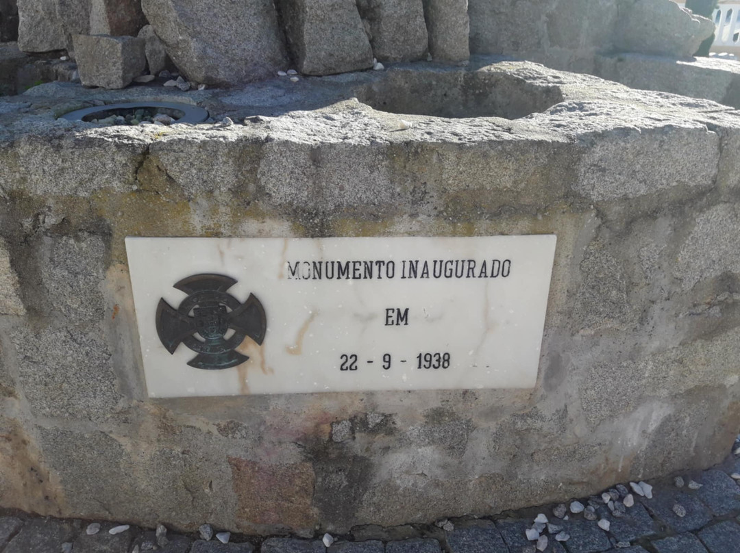 Memorial aos mortos da Grande Guerra-埃尔瓦什必去景点