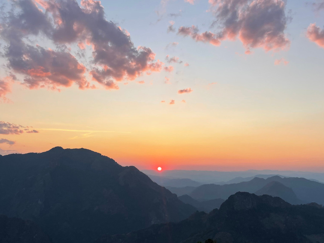 Phouchalang Viewpoint-Muang Ngoy必去景点