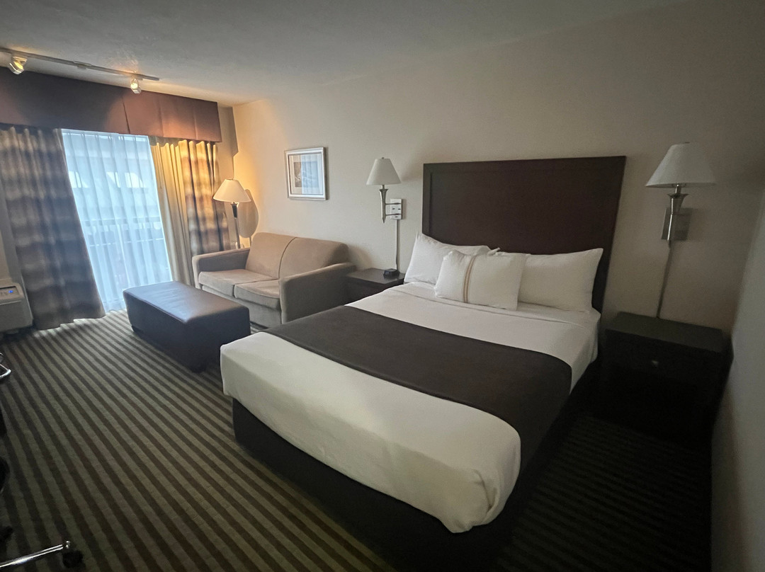 鲍威尔河市镇中心酒店主图