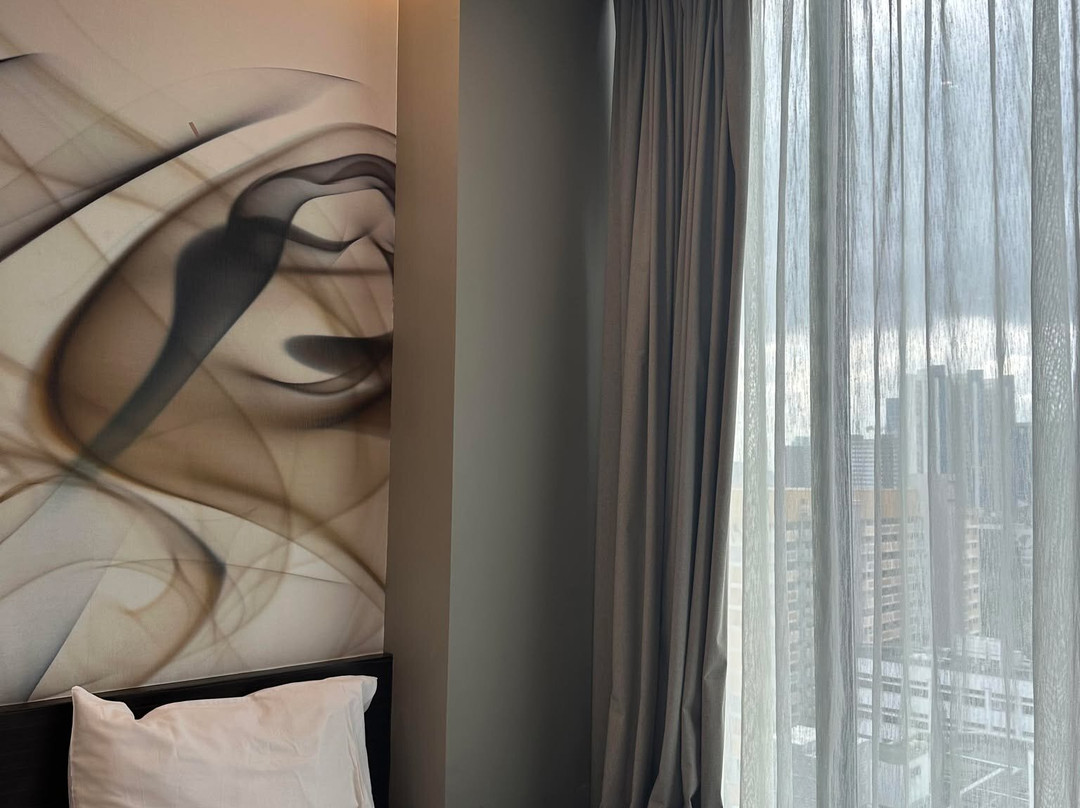 新加坡威大酒店－劳明达主图