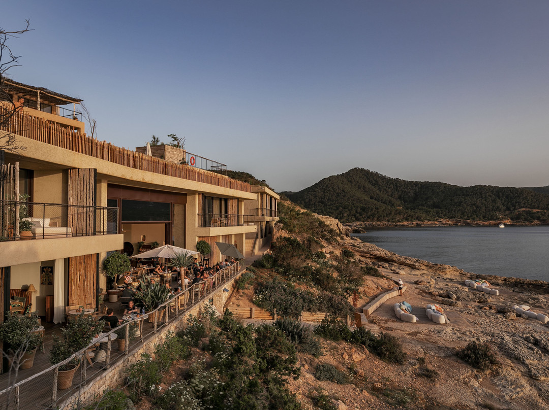 The Beach Caves - Six Senses Ibiza