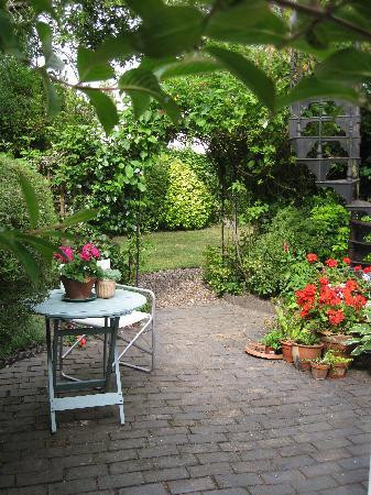Garden Cottage主图