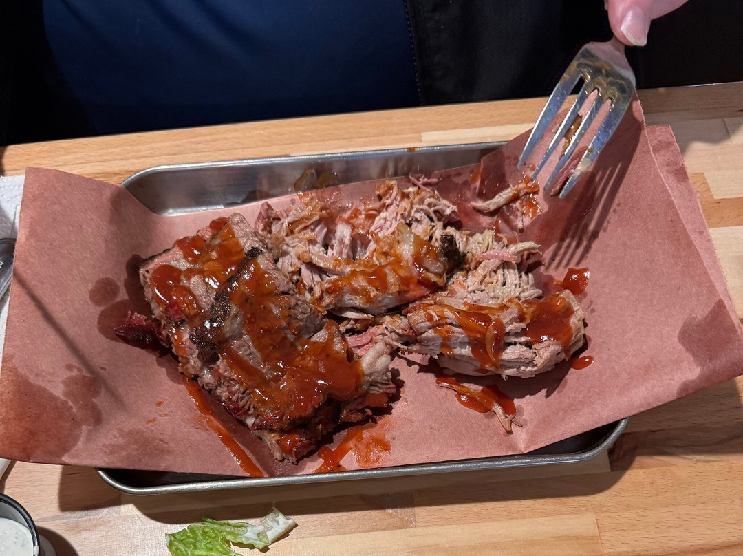 Snowflake Smokehouse Bar And Grill