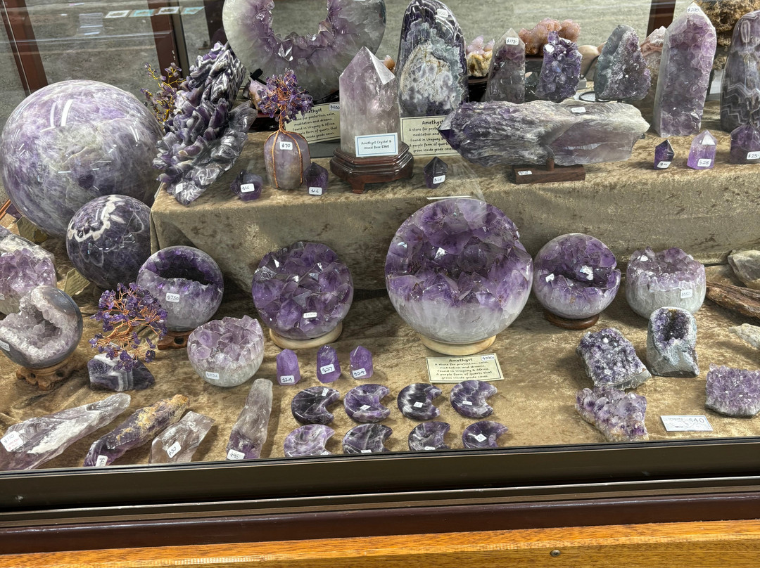 Woodsies Gem Shop-米尔杜拉必去景点