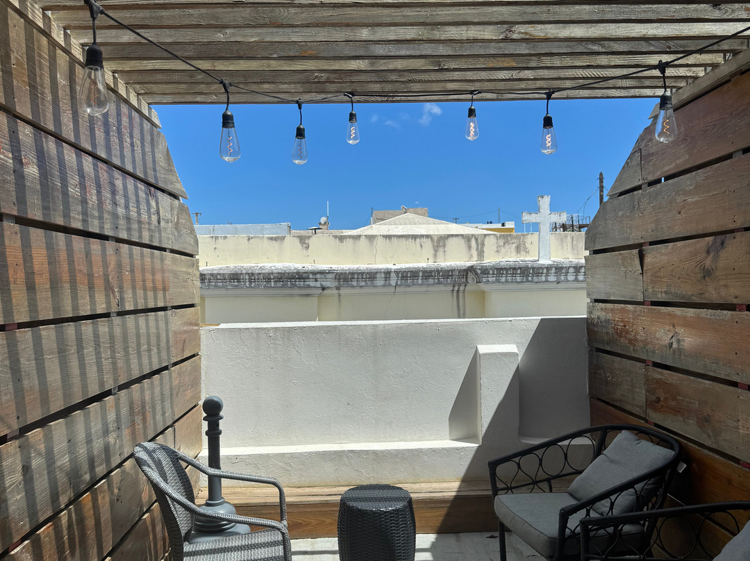 El Colonial (Free Open Bar)主图