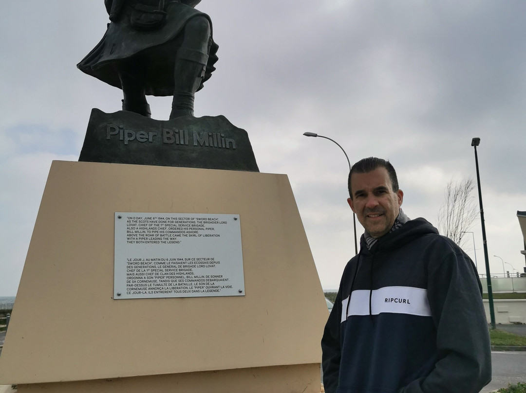 Bill Millin Memorial-Colleville-Montgomery必去景点