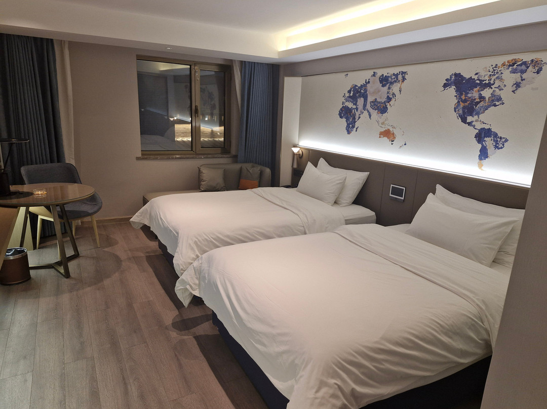 Kyriad Marvelous Hotel (kyriad Hotel Kashgar Ancient City Scenic Area Branch)