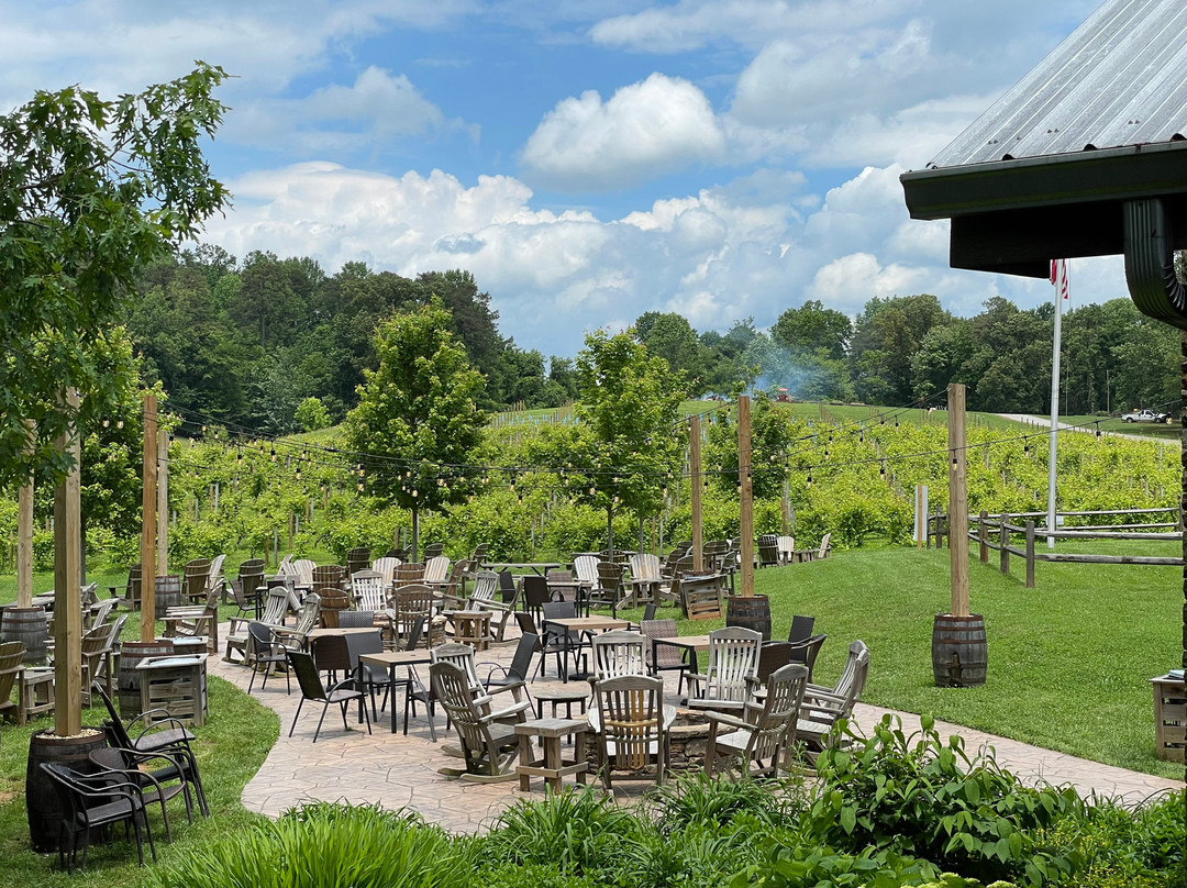 Cavender Creek Vineyards and Winery-达洛尼加必去景点