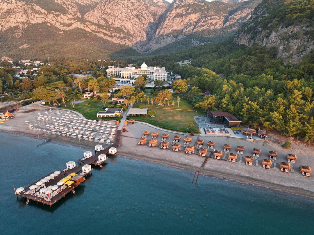 Juju Premier Palace