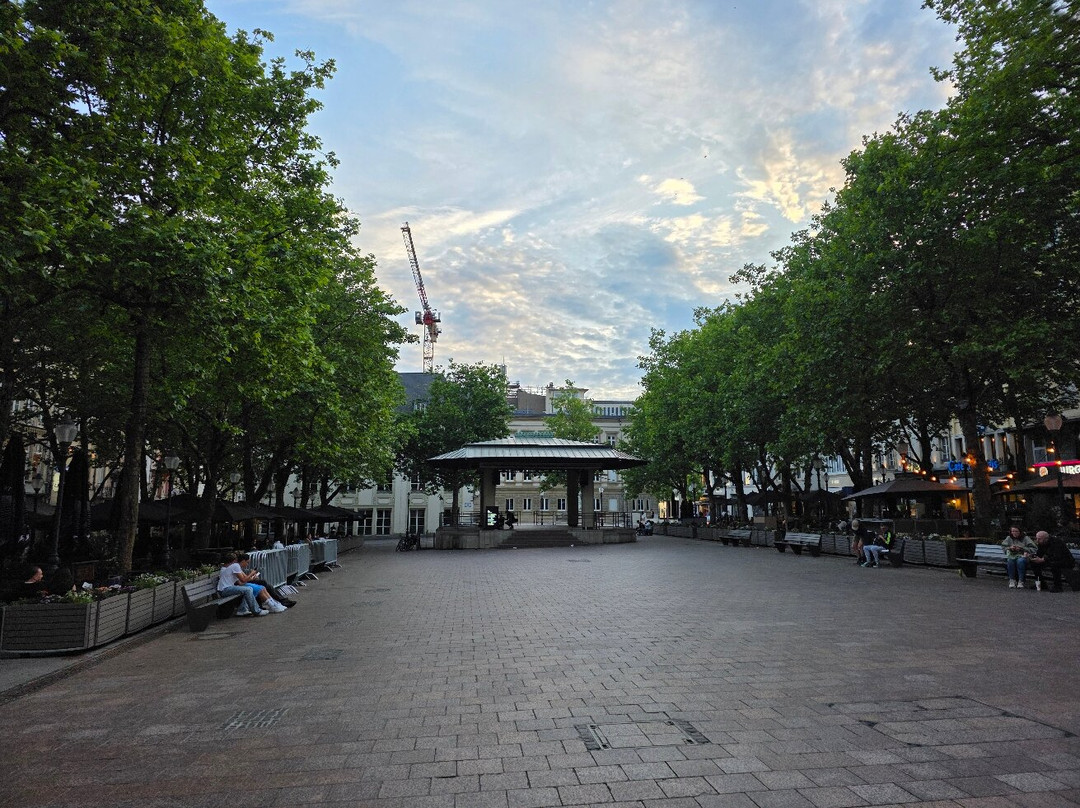 Place d'Armes-卢森堡城必去景点
