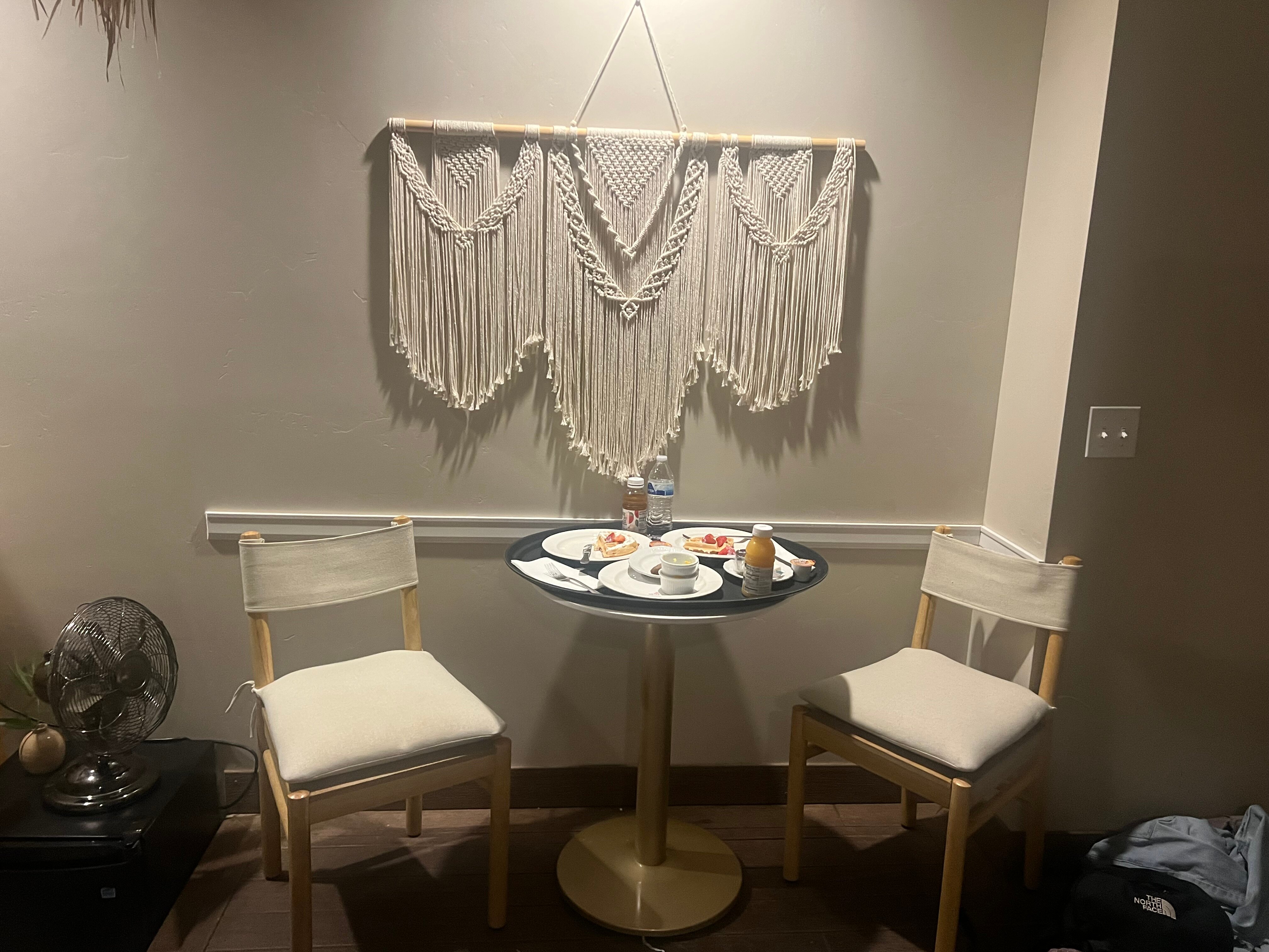 5th East Hall Bed & Breakfast-官方