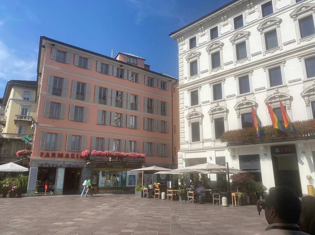Piazza della Riforma-卢加诺必去景点