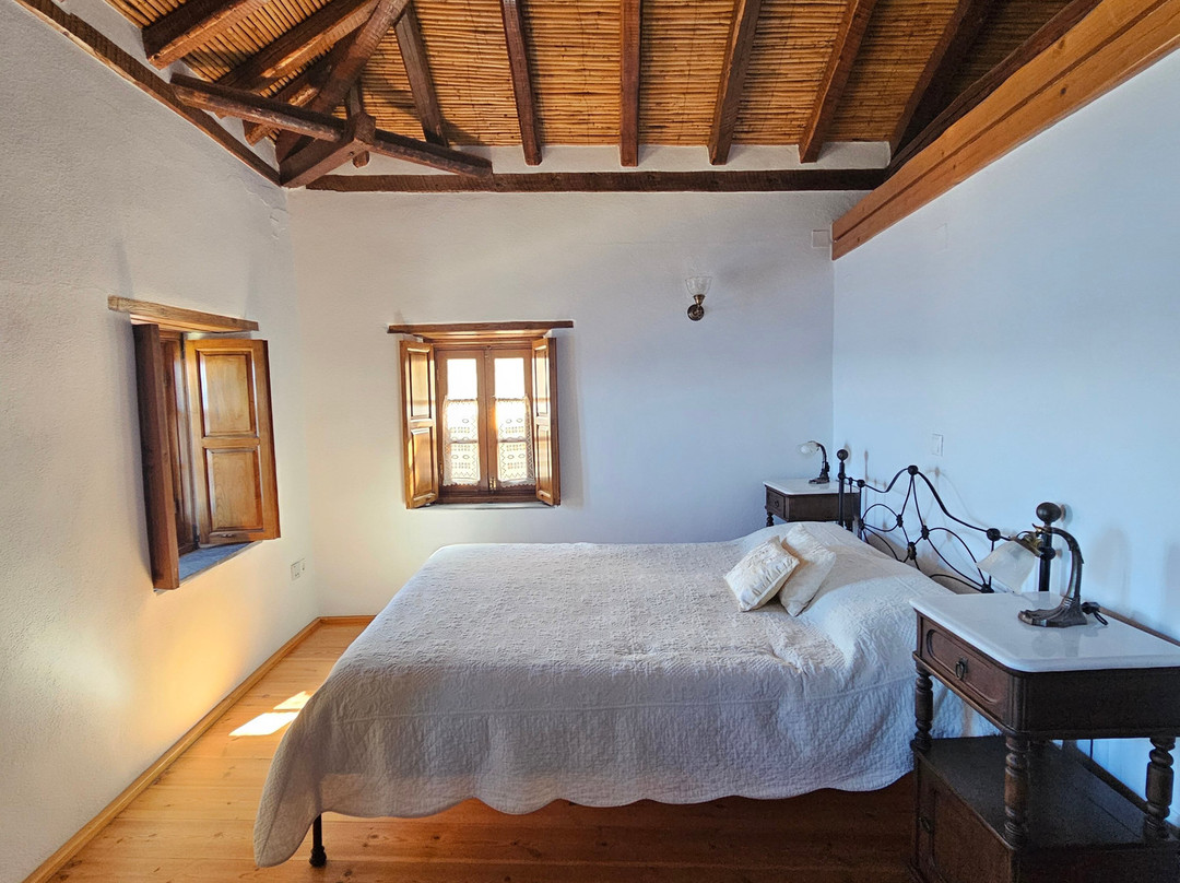 Malvasia Traditional Hotel主图