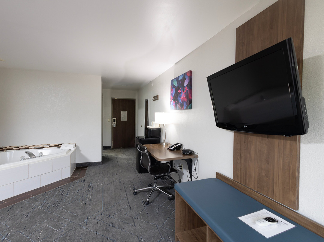 Countryside Inn & Suites主图