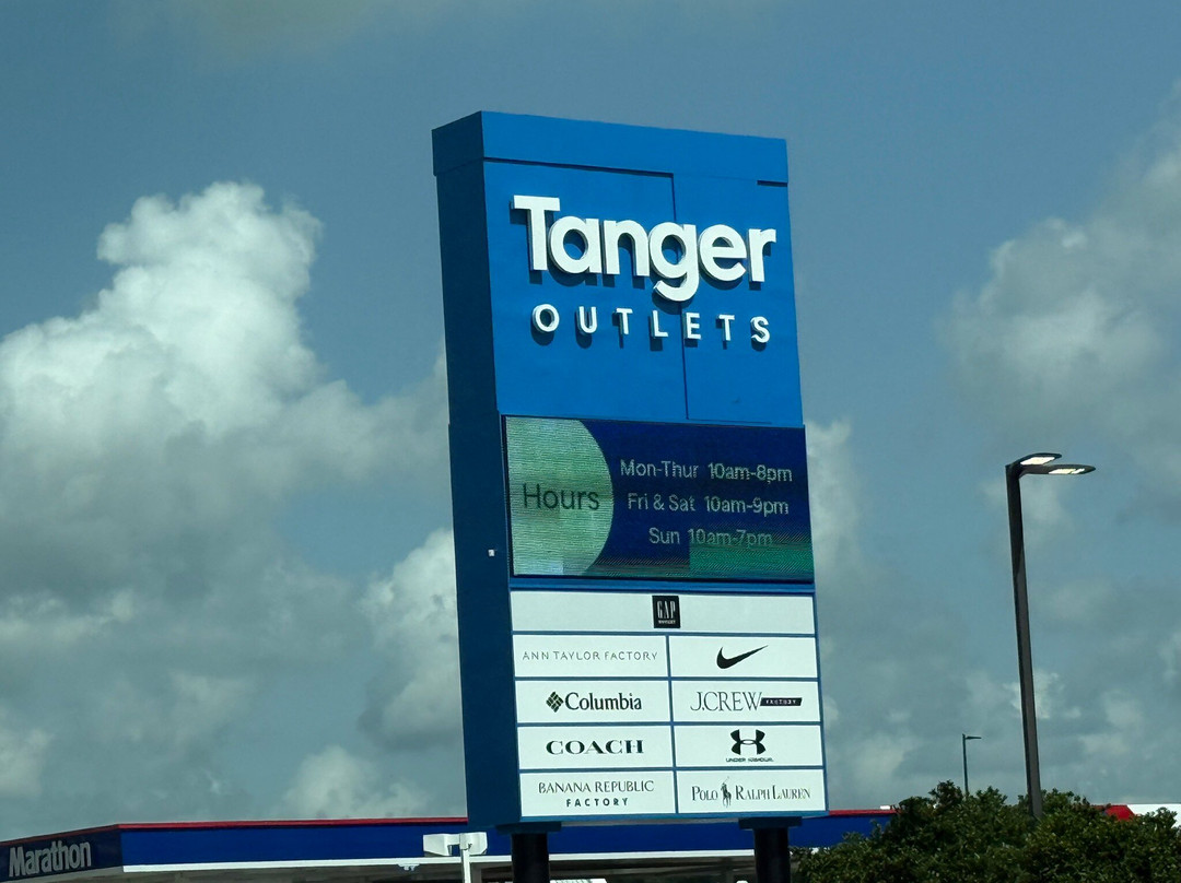 Tanger Outlets Gonzales-Gonzales必去景点