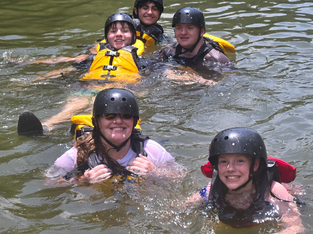 River Rat Whitewater Rafting-Hartford必去景点