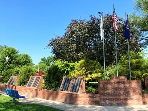 Vietnam Veterans Memorial & Bridge
