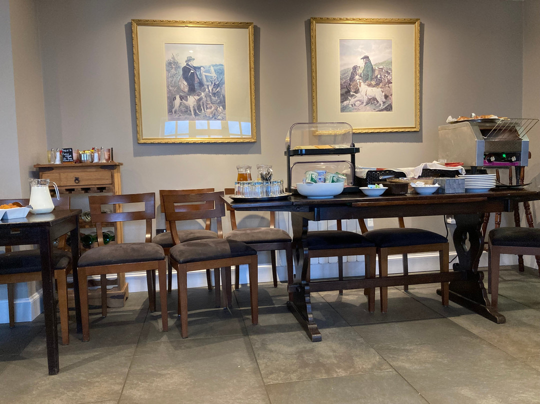 The Clachan Hotel, Lochearnhead主图