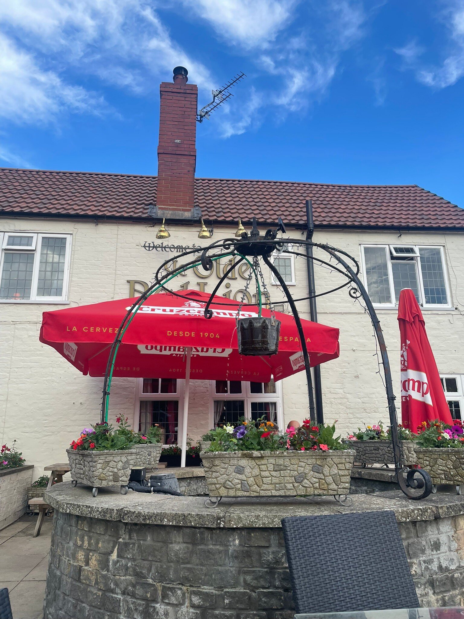 Ye Olde Red Lion-官方
